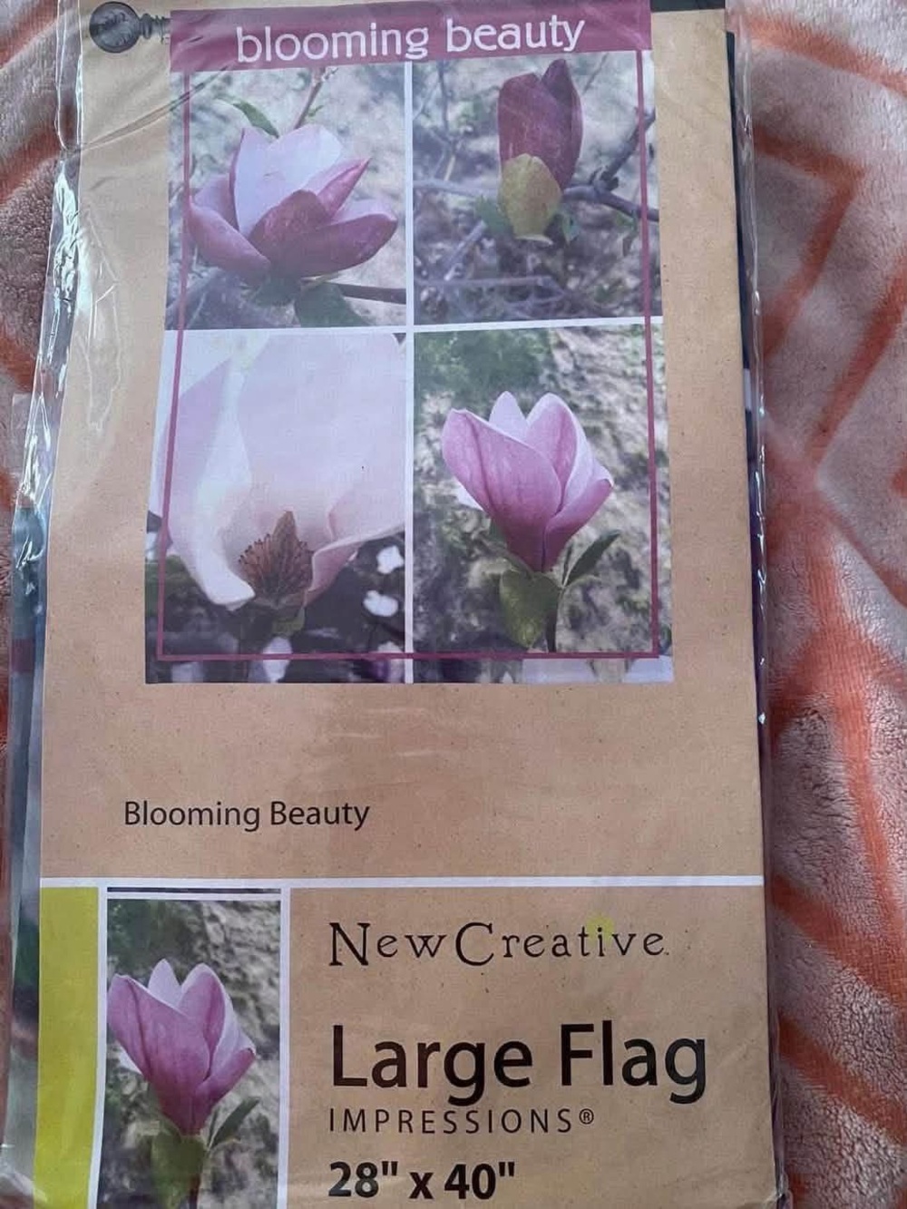 Blooming Beauty Large Flag in lilac
